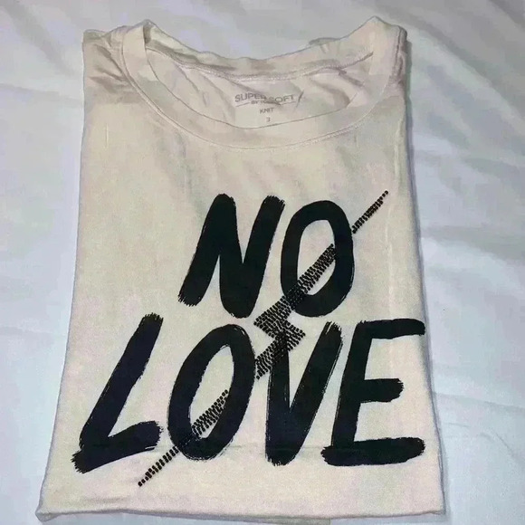 Torrid CLASSIC FIT Super Soft Crew Neck T-shirt Plus Size 3 Women’s Top - Picture 4 of 12